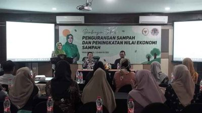 Atasi Masalah Sampah, Ning Ema Anggota Komisi IV DPR RI Gelar Bimtek di Jombang