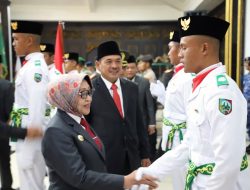 Bupati Mundjidah Kukuhkan Pasukan Paskibraka Jombang