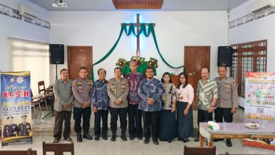 Polres Jombang Gelar Minggu Kasih di GKJW Mojoagung