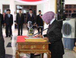 Jabatan Tinggal 18 Hari, Bupati Jombang Masih Mutasi 125 ASN