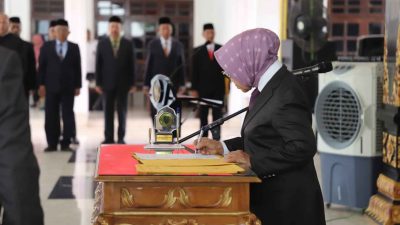 Jabatan Tinggal 18 Hari, Bupati Jombang Masih Mutasi 125 ASN