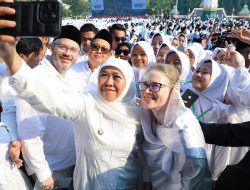 Gubernur Khofifah Dorong Santri Ikut Berperan Aktif Cegah Perpecahan Akibat Pemilu 2024