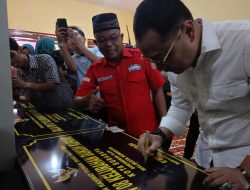 Resmikan Balai RW,  Wali Kota Surabaya Gaungkan Pemilu Guyub