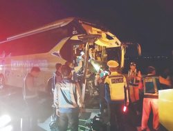 Bus Rombongan SMPN Asal Boyolali Alami Kecelakaan di Tol Nganjuk, 1 Tewas