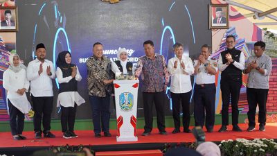 Gubernur Jatim Resmikan Trans Jatim Koridor 3 Rute Mojokerto-Gresik