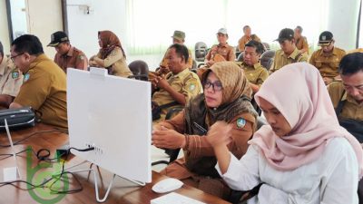 Permudah Urusan Masyarakat, Dinas Kominfo Fasilitasi TTE Kades se-Jombang