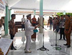 Kades Selorejo Janji Ainur Rofiq Lantik Satu Orang Perangkat Desa