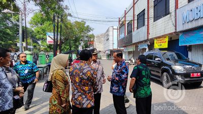Pj Bupati Jombang Janji Akan Tuntaskan Kasus Ruko Simpang Tiga