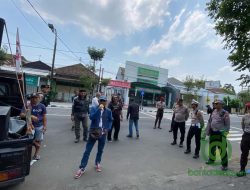 Tuntut Ruko Simpang Tiga Ditutup, Aliansi LSM Jombang Gelar Demo Di Kantor DPRD