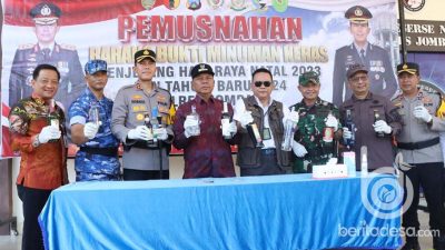 Polres Jombang Musnahkan 2.218 Botol Miras Berbagai Jenis Dan Merk