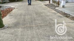 Habiskan Rp 108 Juta, Baru Selesai Dibangun Jalan Rabat Beton Di Jombang Sudah Hancur