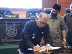 Rapat Paripurna DPRD Jombang Penetapan Dan Penandatanganan Propemperda 2024