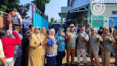 Blusukan di Pasar Pon, Pj Bupati Jombang Pantau Harga Beras