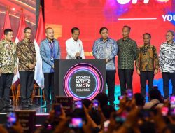 Jokowi Tekankan Mobil Listrik Masa Depan Otomotif Indonesia