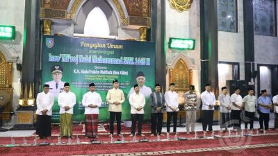 Pj Bupati Jombang Sebut Peringatan Isra Mi’raj Mementum Dekatkad Diri Pada Allah Dan Meneladani Nabi