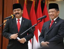 Tito Karnavian Resmi Serahkan Jabatan Menko Polhukam ke Hadi Tjahjanto