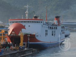 Jadwal Penyeberangan Kapal Feri Rute Merak-Bakauheni