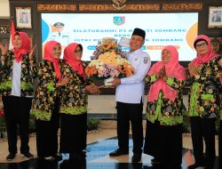 Pj Bupati Sugiat Mengelar Silaturahim Dengan IGTKI PGRI Se-Jombang