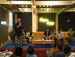 Cintai Produk Lokal, Pj Bupati Jombang Ngopi Wonosalam Bersama Warga Sumobito