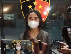 Cinta Ditolak, Pemuda Surabaya Nekat Teror Wanita Teman SMP-nya di Medsos Selama 10 Tahun