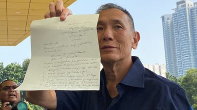 Setelah Airlangga, Kini Giliran Jusuf Hamka Mundur Dari Golkar