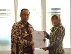 Pj Bupati Jombang Tunjuk Wor Windari Kadis DPMPTSP Jadi PLH Kepala Disdikbud