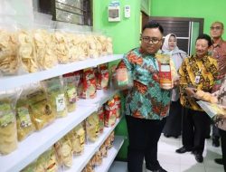 Sentra Industri Kerupuk Samiler di Jombang Lolos 89 Besar IKM OVOP 2024 Kemenperin