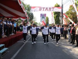 Meriahkan HUT RI, Ratusan Warga Jombang Ikuti Lomba Gerak Jalan ‘ReJo’