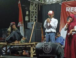 Puncak Peringatan HUT RI-Ke 79, Pemdes Kalikejambon Jombang Gelar Pengajian Gus Gendeng