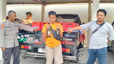Polsek Kabuh Jombang Gagalkan Pengiriman Ratusan Botol Miras