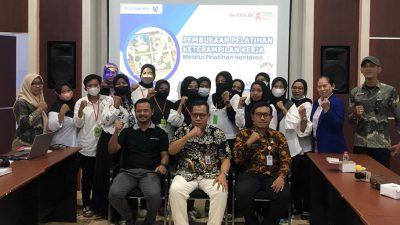 Puluhan Pekerja dan Eks Pekerja Pabrik Rokok Dapat Pelatihan Keterampilan Dari Pemkab Jombang