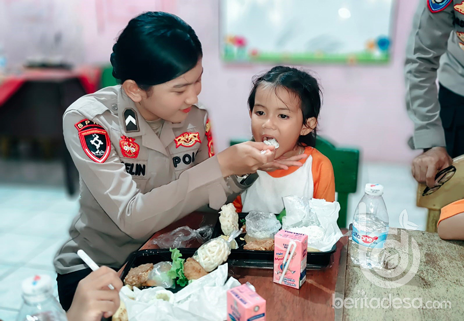 Polres Prabumulih Berikan Makanan Sehat Bergizi Untuk Anak-Anak TK Amanda