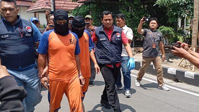 Dua Pengedar Sabu di Jombang Ditangkap, 15 Paket Sabu Disita