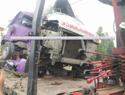 Ambulans RSUD Gambiran Tertabrak KA Matarmaja, Sopir Meninggal