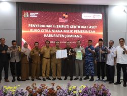 4 Sertifikat Aset Ruko Citra Niaga Milik Pemkab Jombang Kini Diserahkan