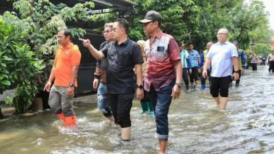 Pj Gubernur Jatim Petakan Persoalan Untuk Atasi Banjir Sidoarjo