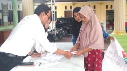 penyaluran-BLT-DD-di-Kecamatan-Jogoroto-Jombang (5)