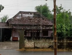 Puluhan Rumah di Pucangsimo Jombang Rusak Usai Diterjang Puting Beliung