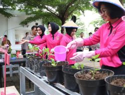 Bhayangkari di Mojokerto Manfaatkan Satpas Untuk Program P2L