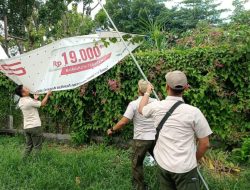 5.408 Reklame Ilegal di Lumajang Dicopot