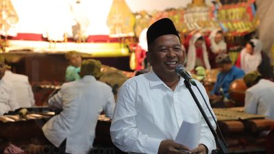 Wabup Jombang Hadiri Pagelaran Wayang Kulit di Desa Tanggalrejo