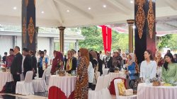 kunjungan-persahabatan-brunei-darussalam–indonesia-friendship-association-(brudifa)-di-jombang-jatim (3)