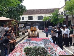 Polres Jombang Musnahkan Ribuan Miras Berbagai Merk