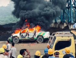 Demo Buruh PT. IMIP Morowali Keos, Mobil Dibakar-Sekuriti dan Polisi Diserang