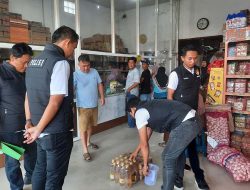 Polres Jombang gelar operasi pasar cek distribusi MinyaKita, ditemukan dijual diatas HIT