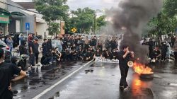 demo-tolak-revisi-undang-undang-TNI-di-jombang-