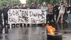 demo-tolak-revisi-undang-undang-TNI-di-jombang-4
