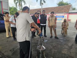 Satgas BBM Polres Jombang bersama UPT Metrologi dan Pertamina lakukan pengecekan SPBU