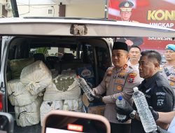 Polisi Ringkus Tiga Pengedar Miras di Jombang, 716 Botol Miras Disita
