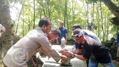 Makam palsu Sunan Candramata di Sumbergondang Jombang dibongkar warga